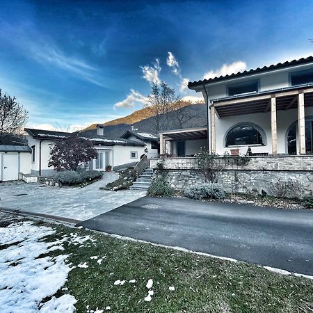 La Casina Di Oscar Ad Ao V Combe Vda Quart 0014 E 00I6 Leilighet Eksteriør bilde