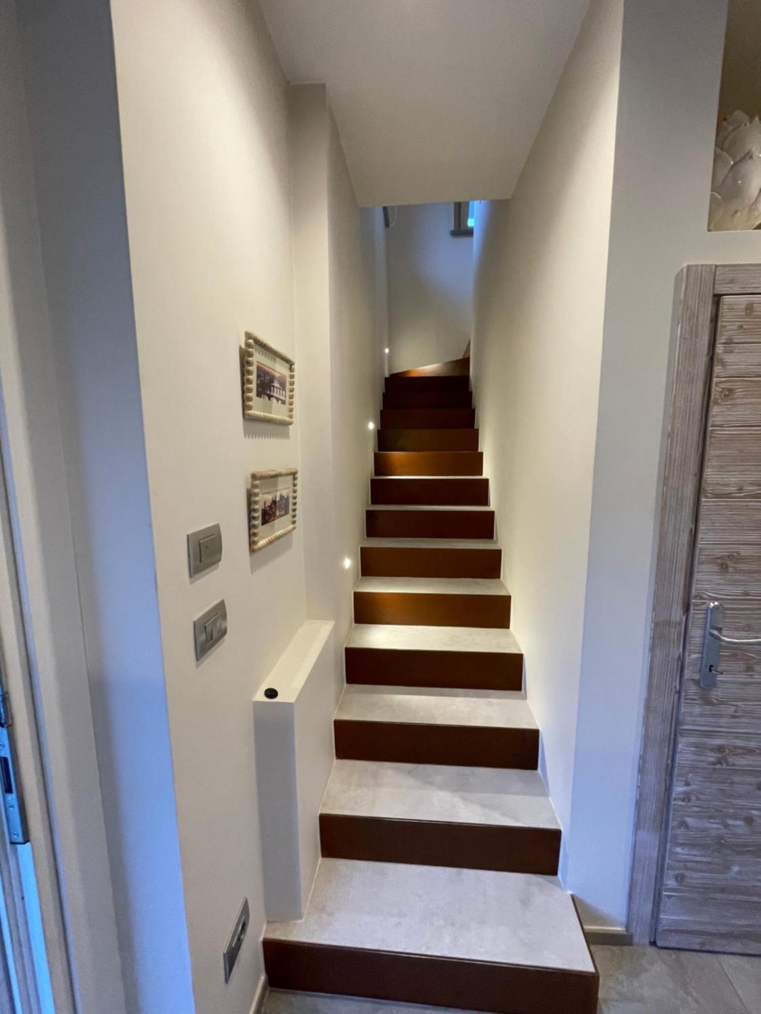 La Casina Di Oscar Ad Ao V Combe Vda Quart 0014 E 00I6 Leilighet Eksteriør bilde