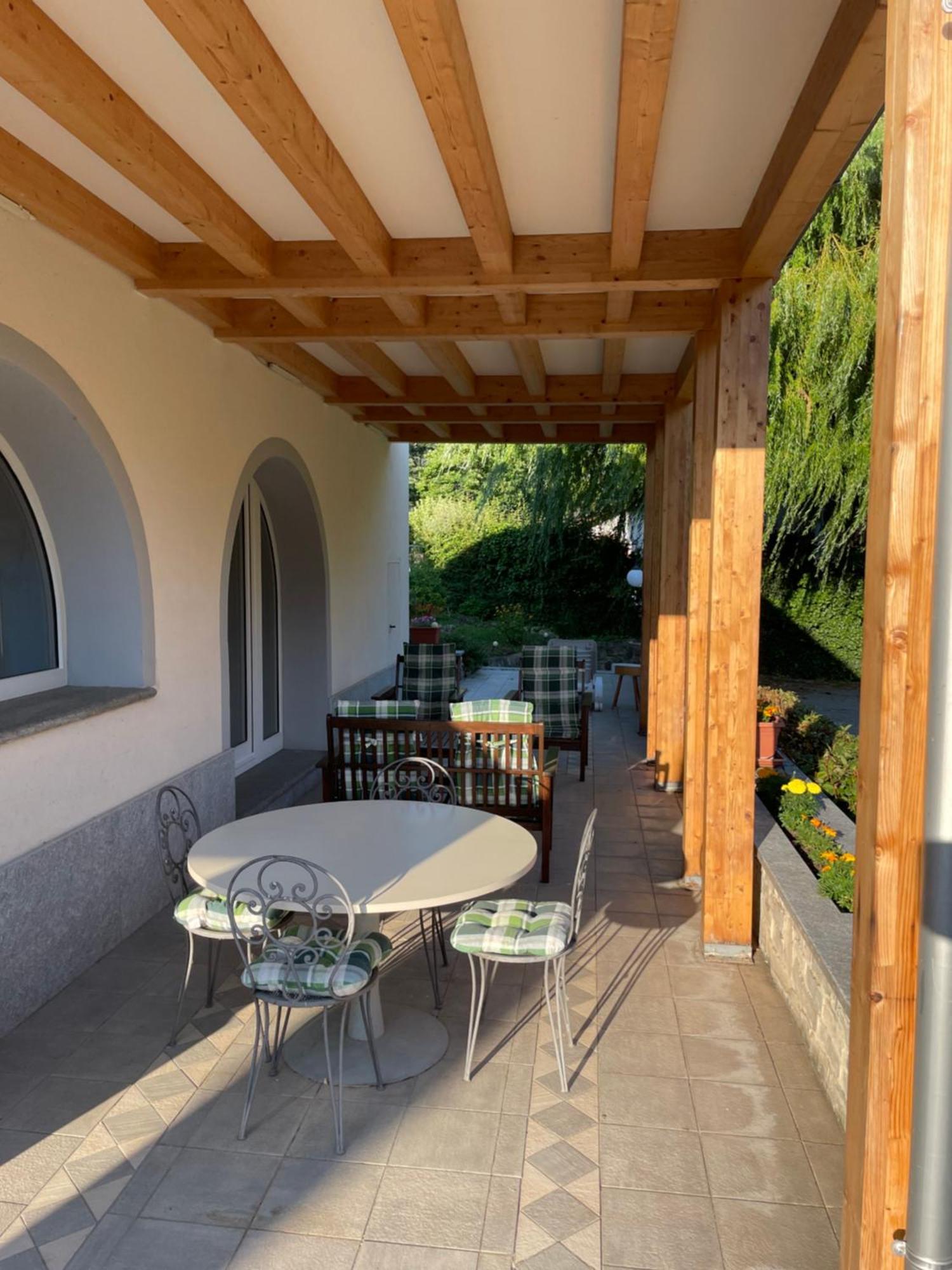 La Casina Di Oscar Ad Ao V Combe Vda Quart 0014 E 00I6 Leilighet Eksteriør bilde